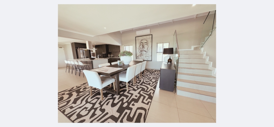 4 Bedroom Property for Sale in Grotto Bay Western Cape